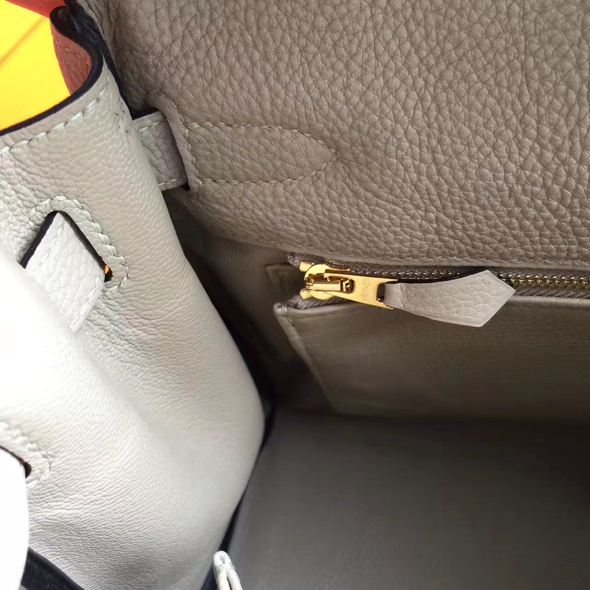 Hermes Gris Touterelle Kelly 28 cm Togo Gold Hardware