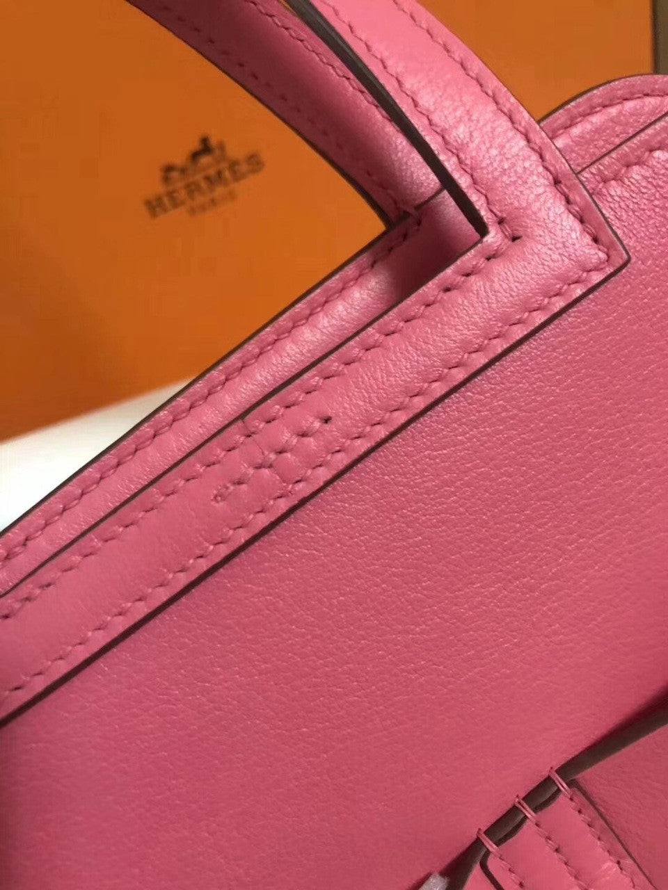 Hermes 8W Rose Azalee Halzan mini bag