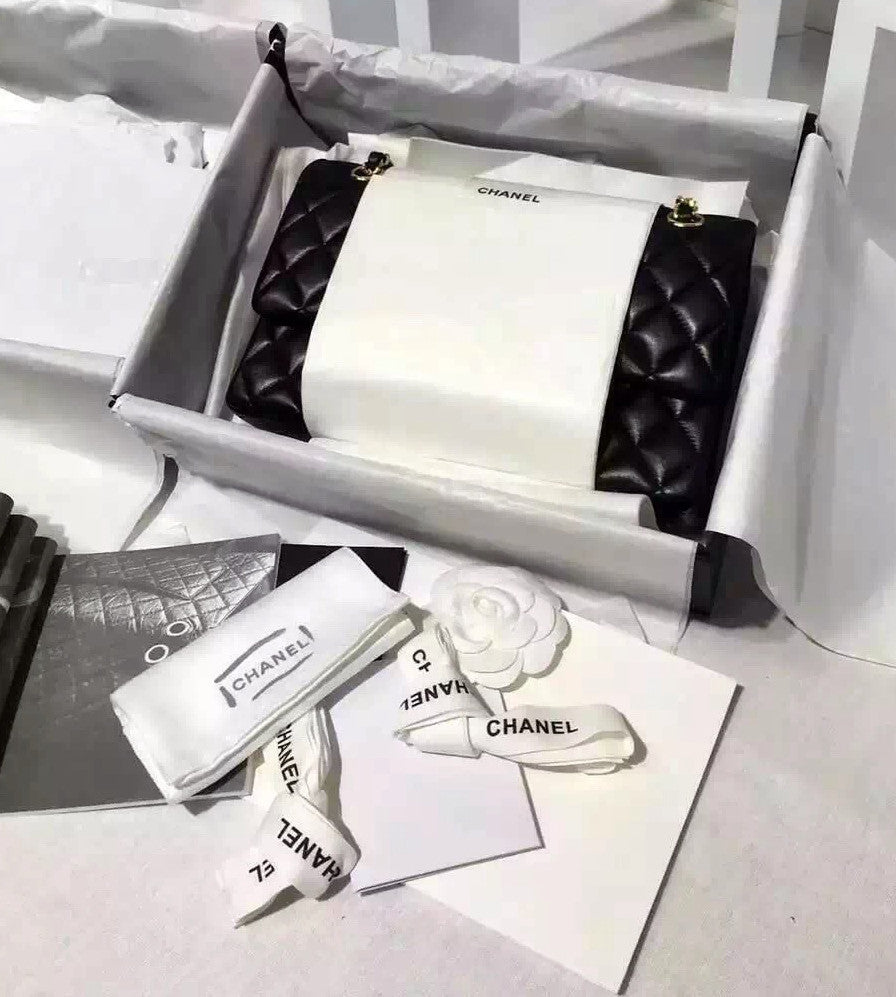 CHANEL 2016 Classic Flap Bag Black Lambskin Medium A01112 Silver HW