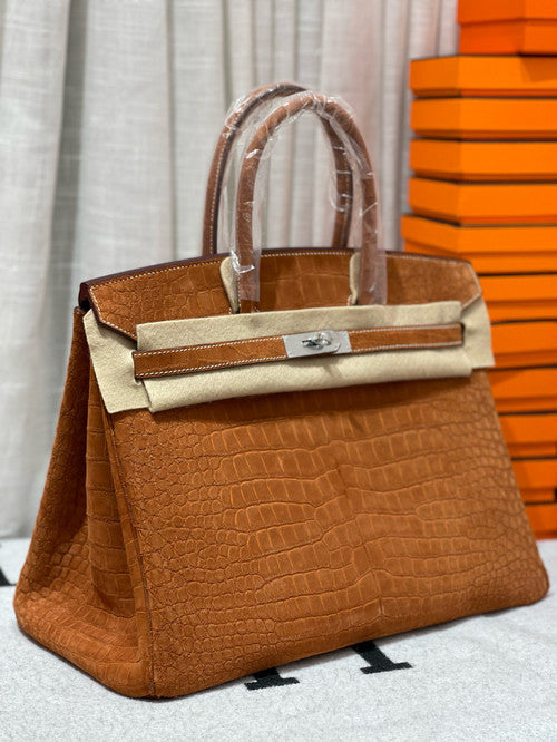 Hermes Gold Birkin 35 in Matt Porosus Crocodile with Palladium hardware