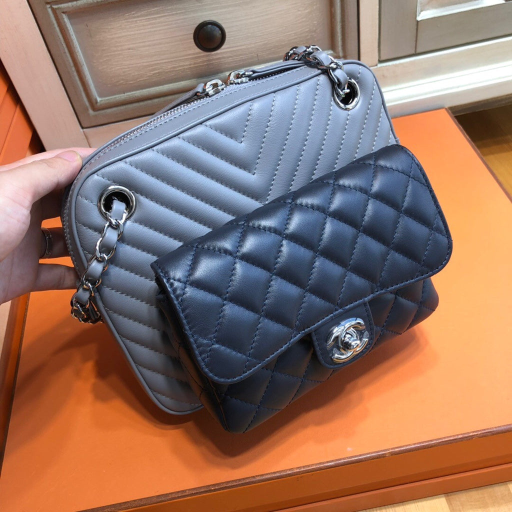 Chanel Camera Case A57284 Black/Grey