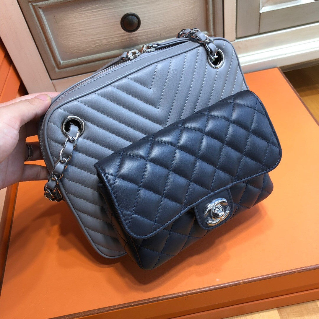 Chanel Camera Case A57284 Black/Grey