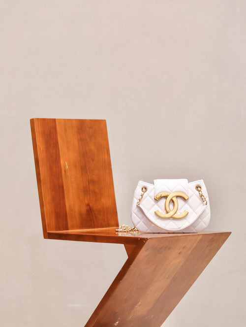 CHANEL SMALL MESSENGER BAG