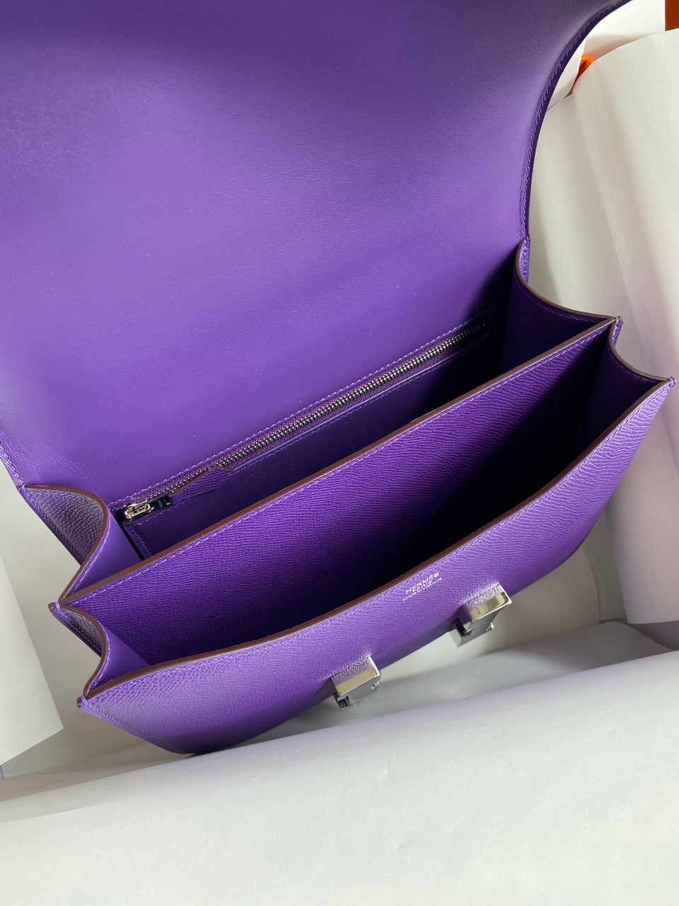 Hermes Iris Constance 19cm Epsom Palladium Hardware