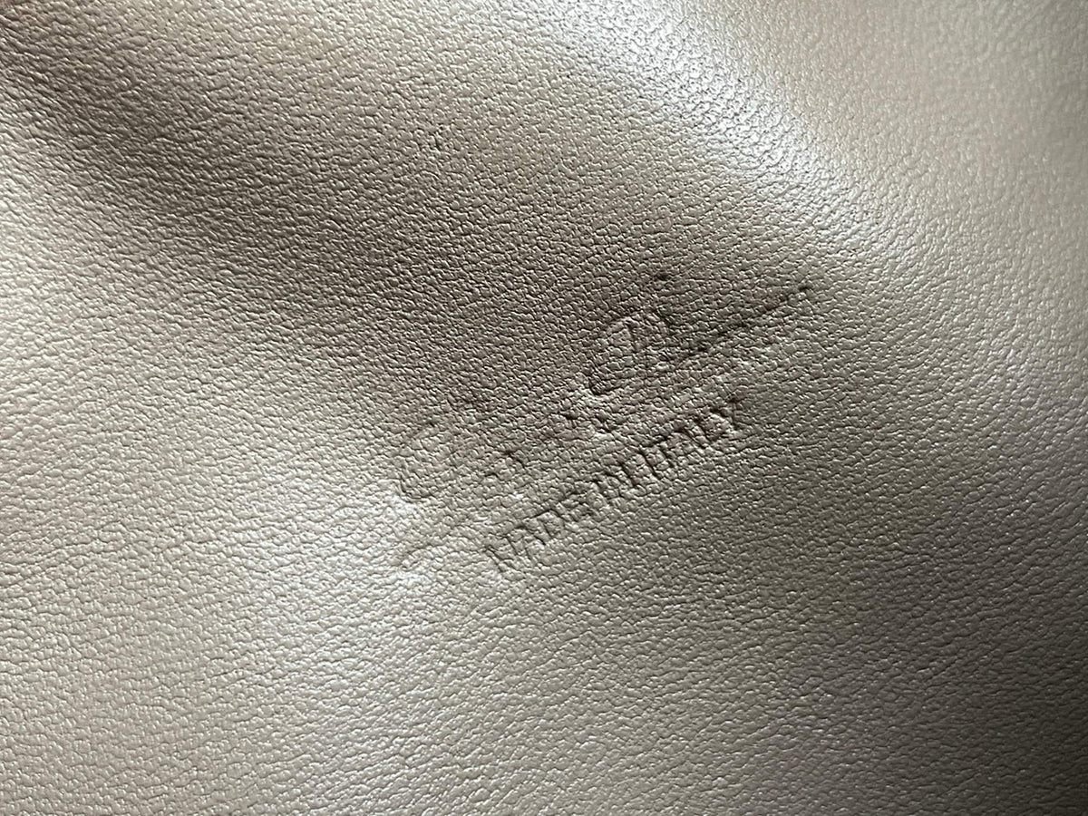 Loro Piana Extra Pocket Pouch L19  Ostrich Leather Etoupe