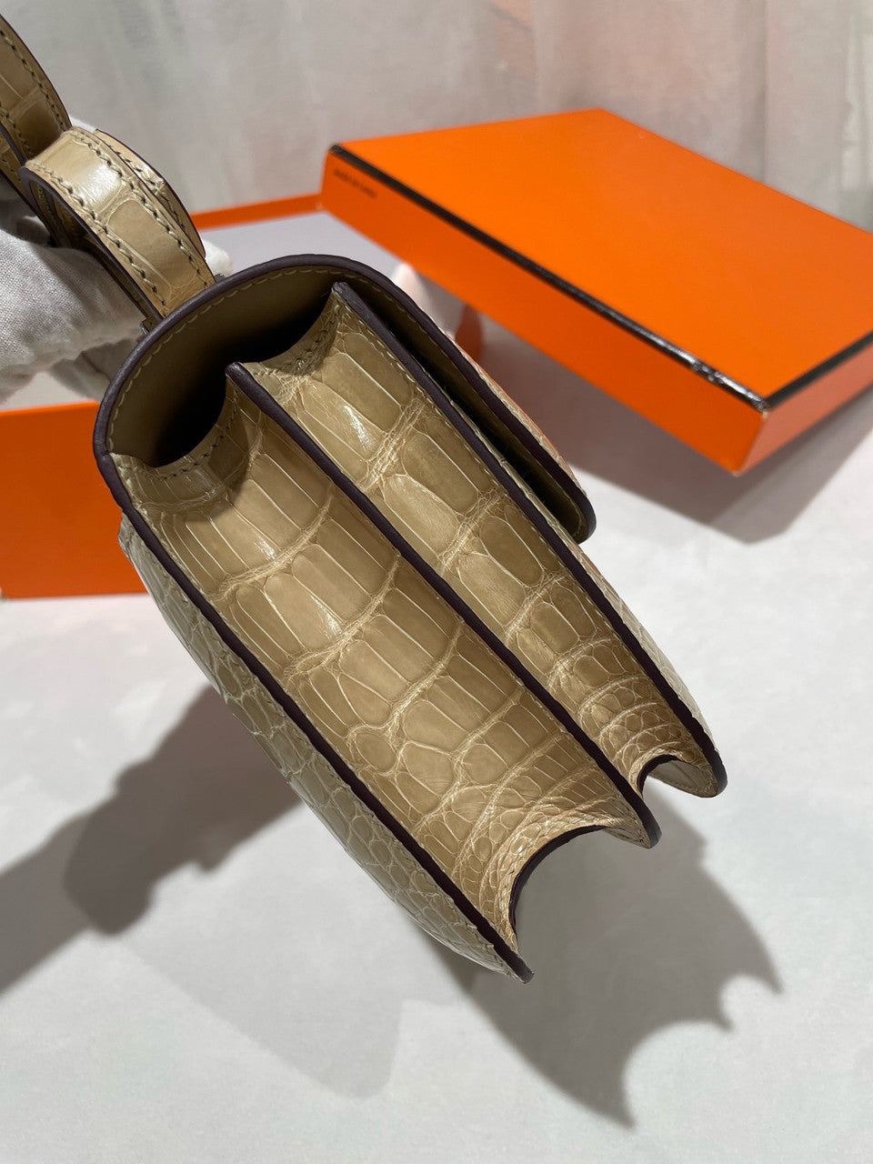Hermes Vanilla Crocodile Constance Mini 18/19 Handbag