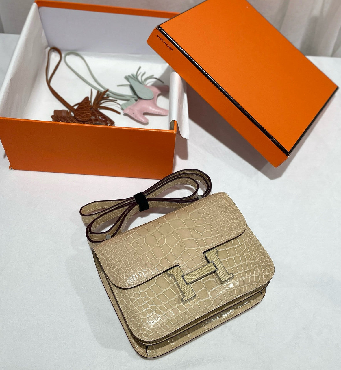 Hermes Vanilla Crocodile Constance Mini 18/19 Handbag