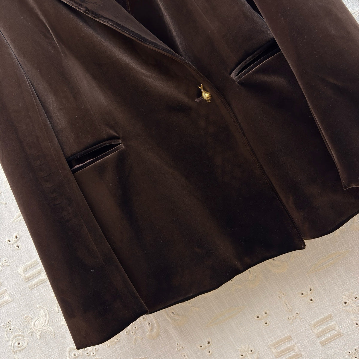 Schiaparelli Brown Velvet Tailored Blazer with Keyhole Plaque Schiaparelli