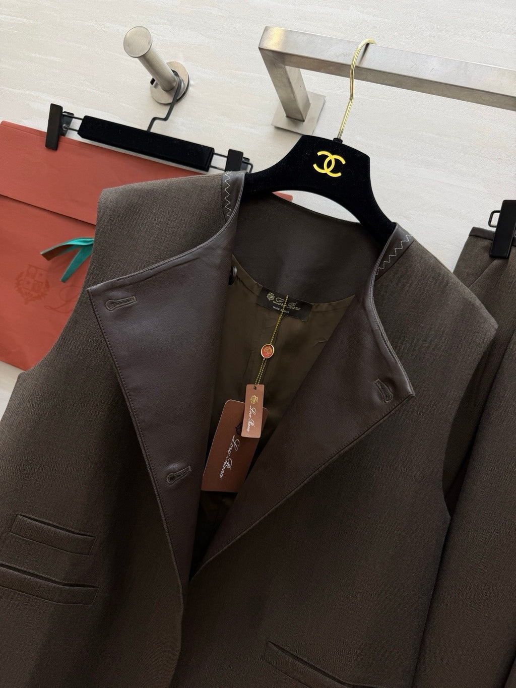 Loro Piana cashmere suit - detail 9