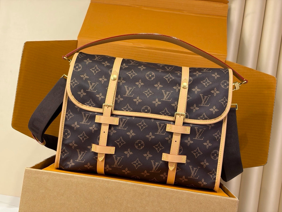 LV Jet Lag Bag MM - full front view upright