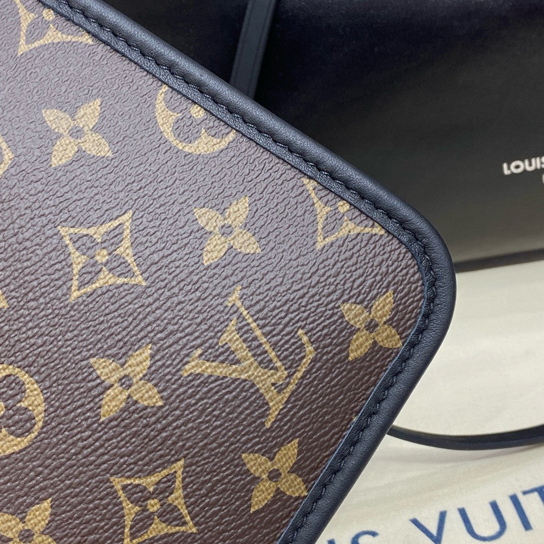 Louis Vuitton M25143 CarryAll Dark MM Bag