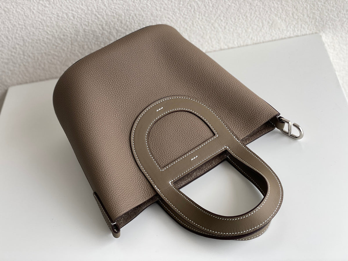 Hermes In-The-Loop 18 Bag Etoupe