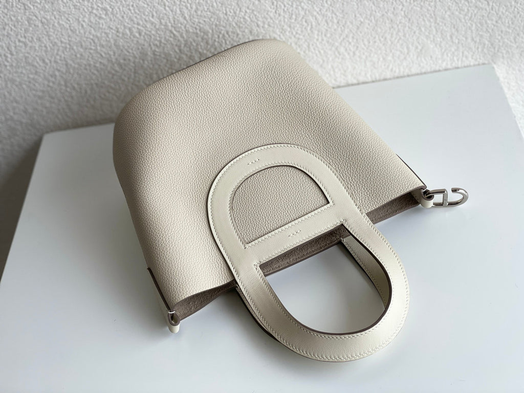 Hermes In-The-Loop 18 Bag Craie
