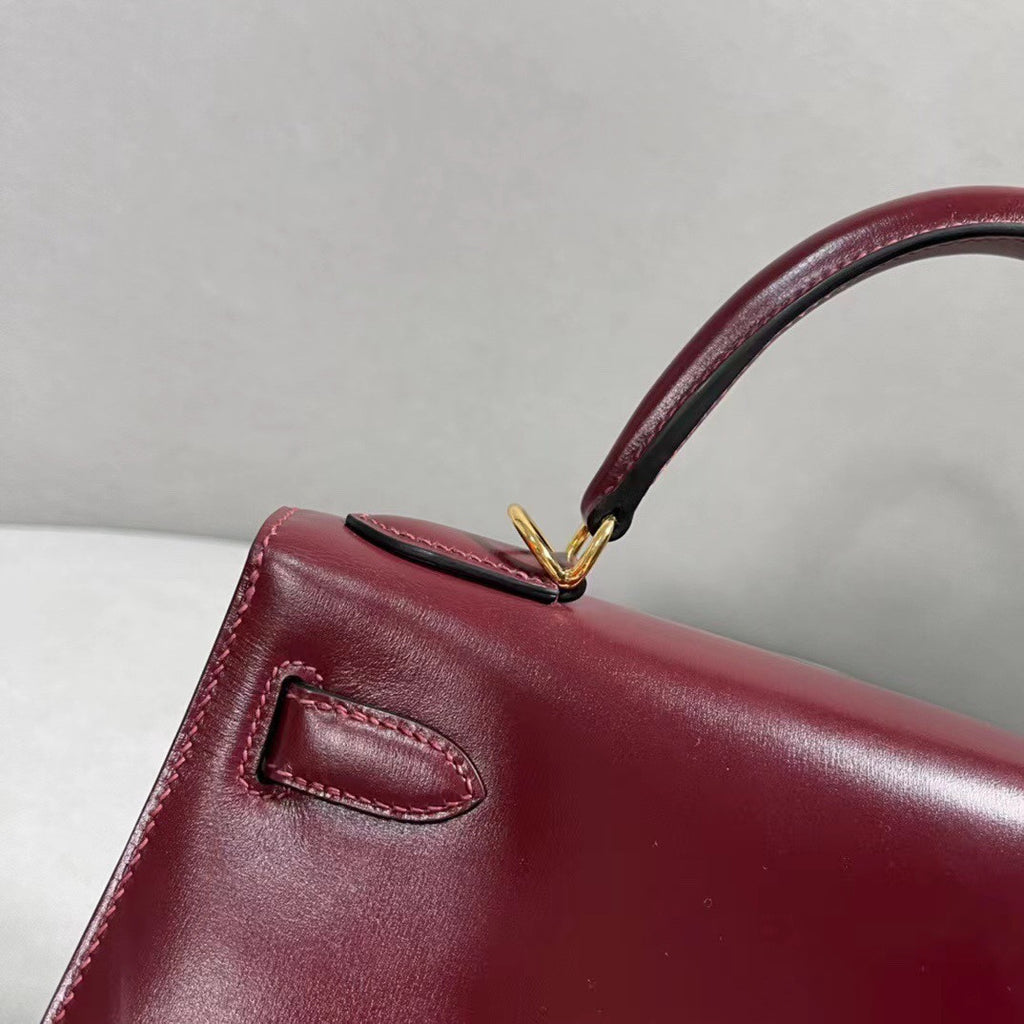 Hermès Bordeaux Kelly 28 Box Leather Gold Hardware
