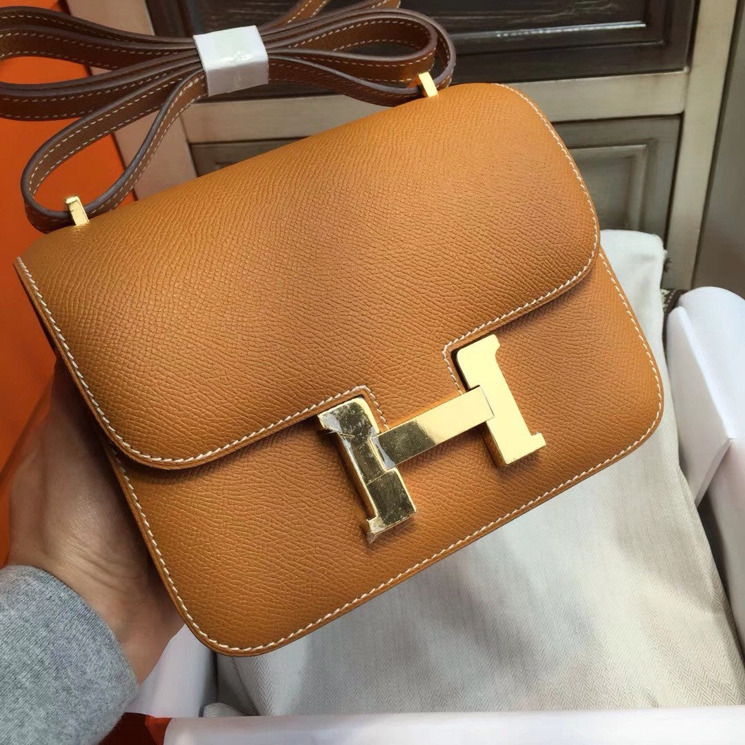 Hermes Toffee Constance Epsom leather 18cm Gold Hardware