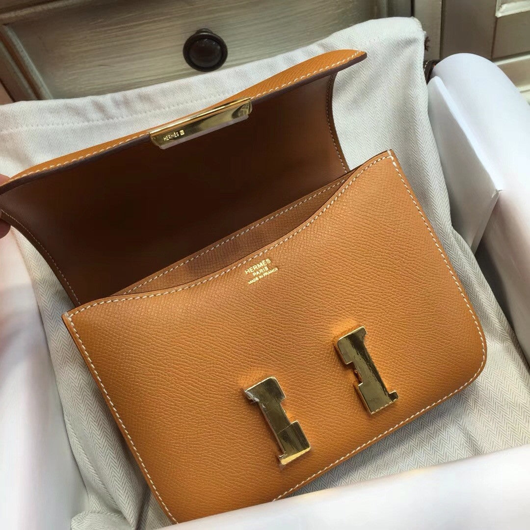 Hermes Toffee Constance Epsom leather 18cm Gold Hardware