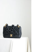 Chanel Single Flap LeatherChunky Chain Small in black with gold hardware