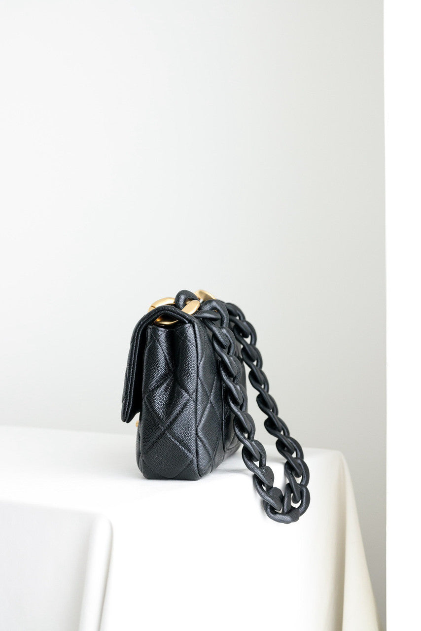 Chanel Single Flap LeatherChunky Chain Small in black with gold hardware
