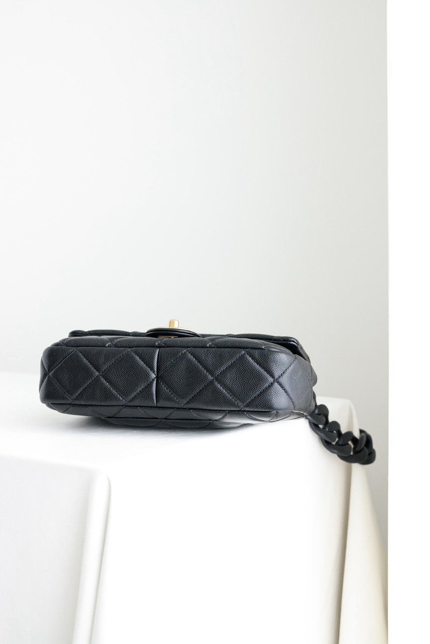 Chanel Single Flap LeatherChunky Chain Small in black with gold hardware