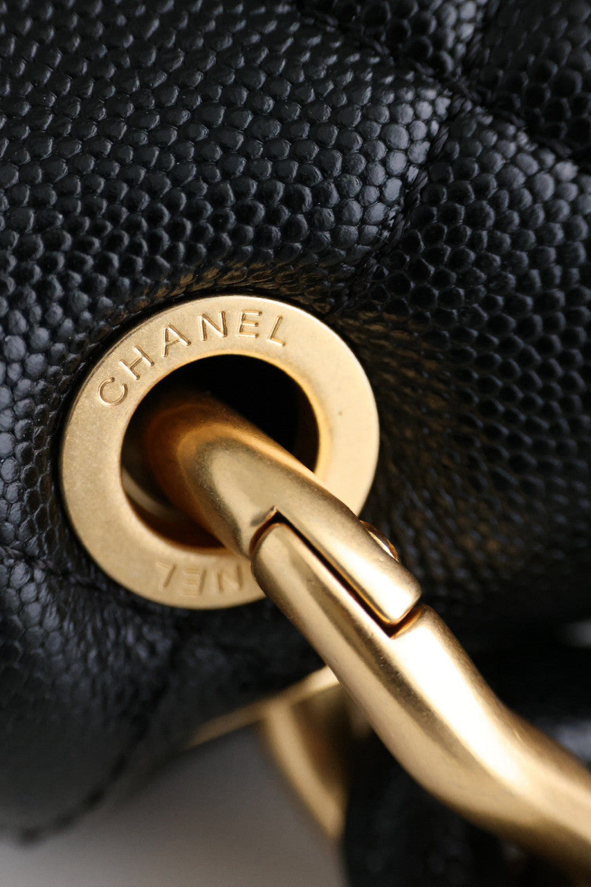Chanel Single Flap LeatherChunky Chain Small in black with gold hardware