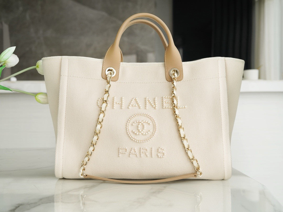 Chanel LARGE TOTE WITH PEARL