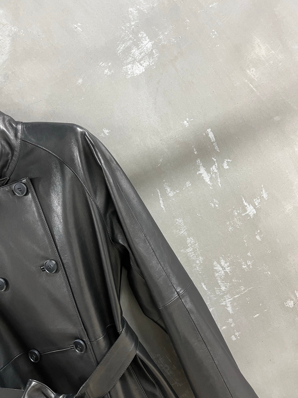 Christian Dior leather trench coat - side detail