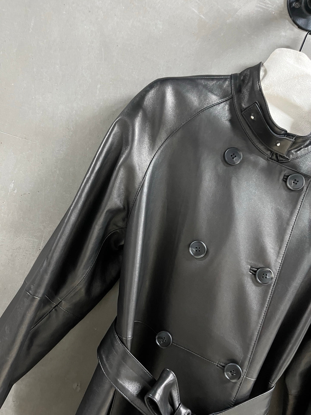 Christian Dior leather trench coat - collar and chest detail