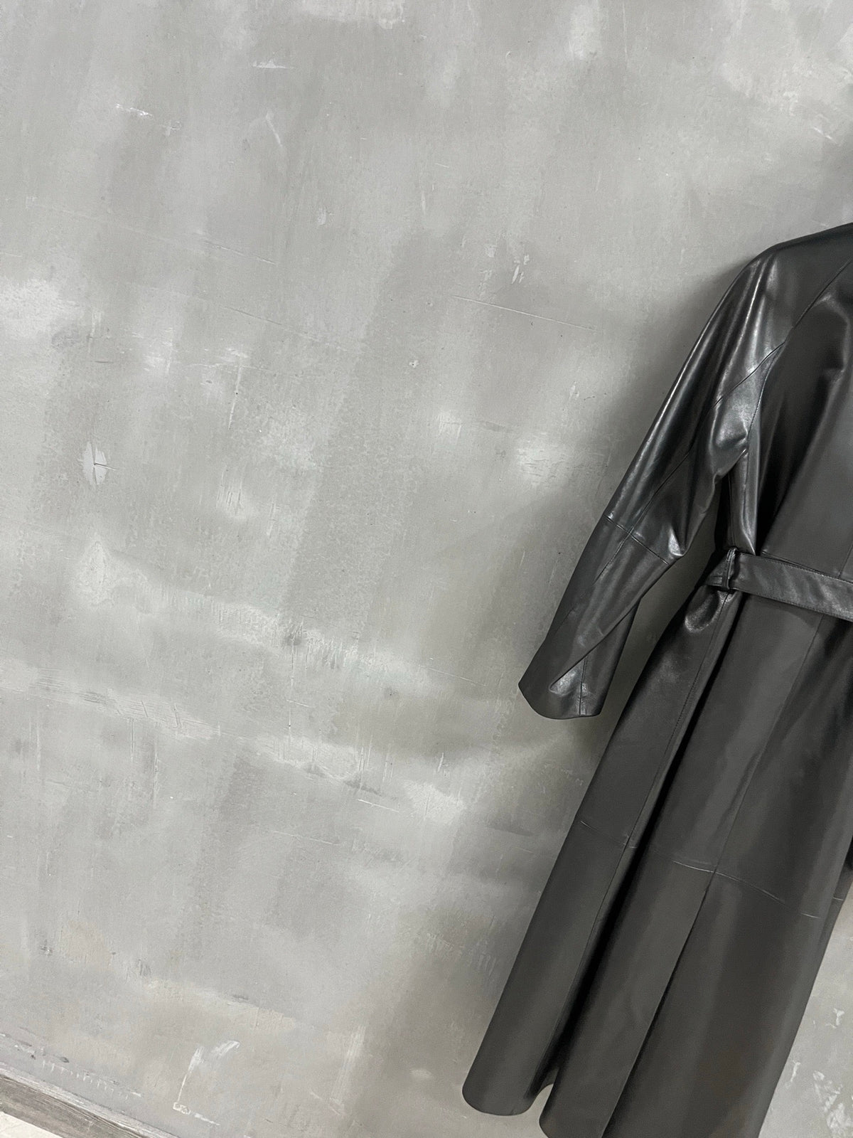 Christian Dior leather trench coat - right sleeve detail