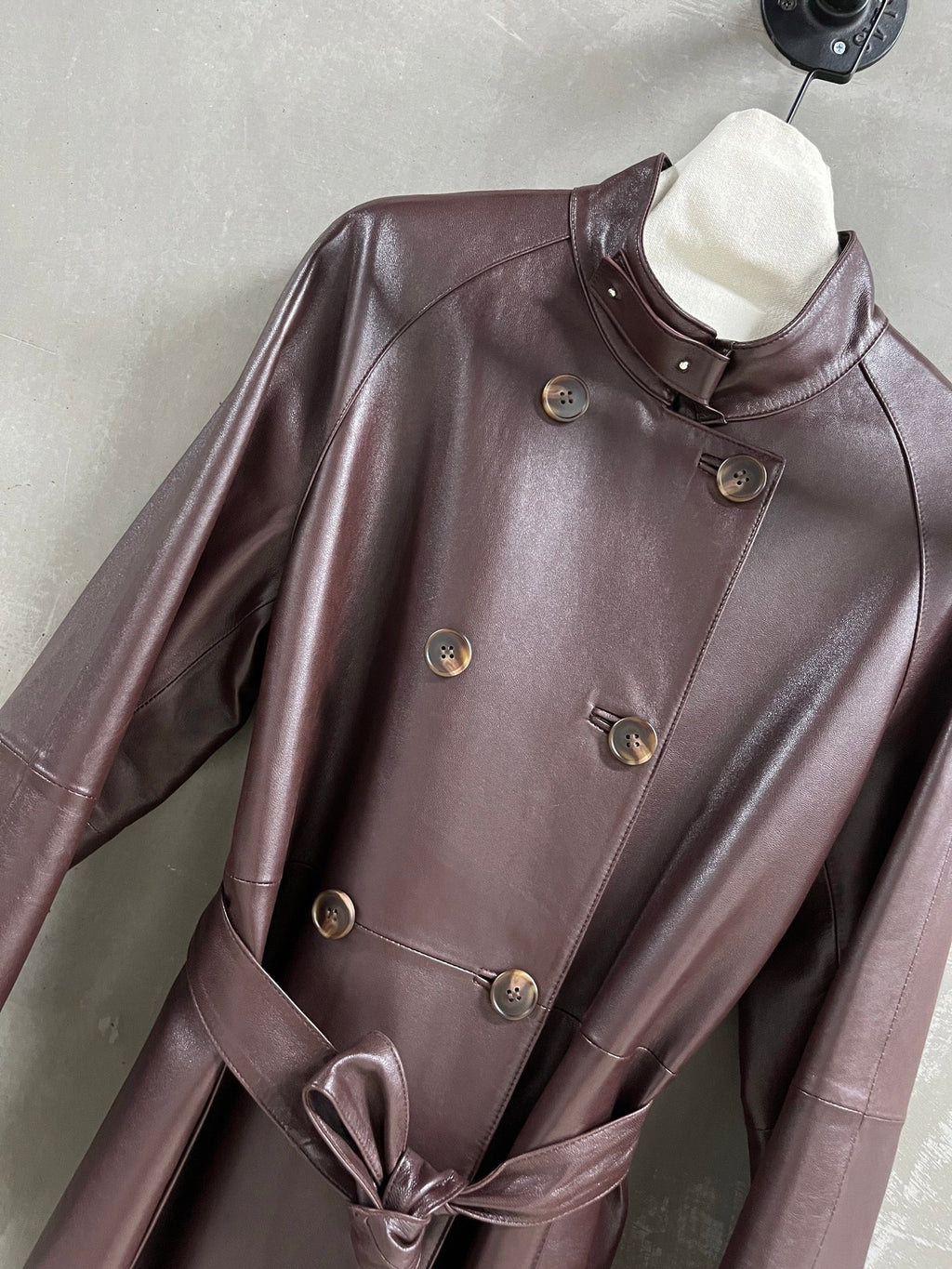 Christian Dior leather trench coat - collar and upper chest