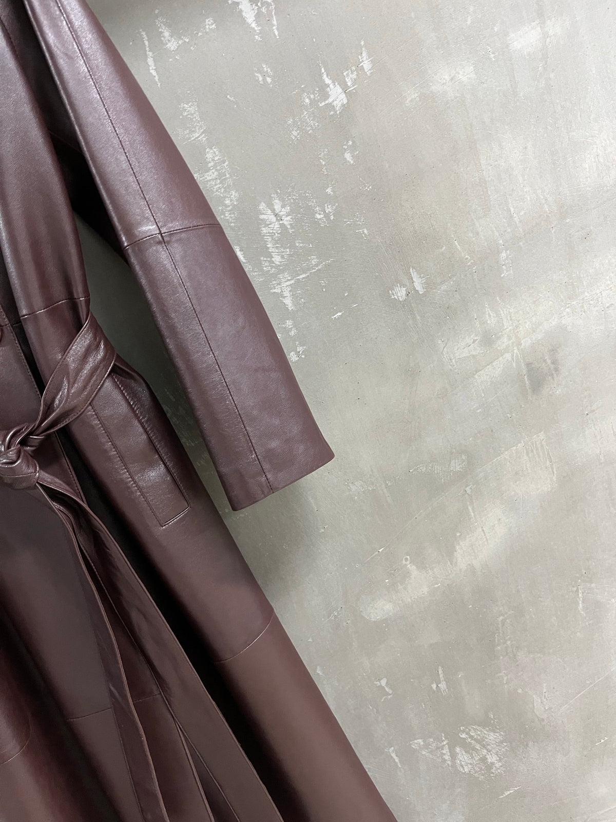 Christian Dior leather trench coat - left sleeve and pocket