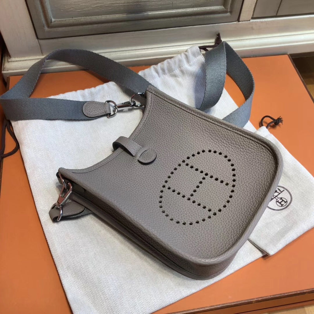 Hermes Etoupe Atoll Evelyne 33 bag