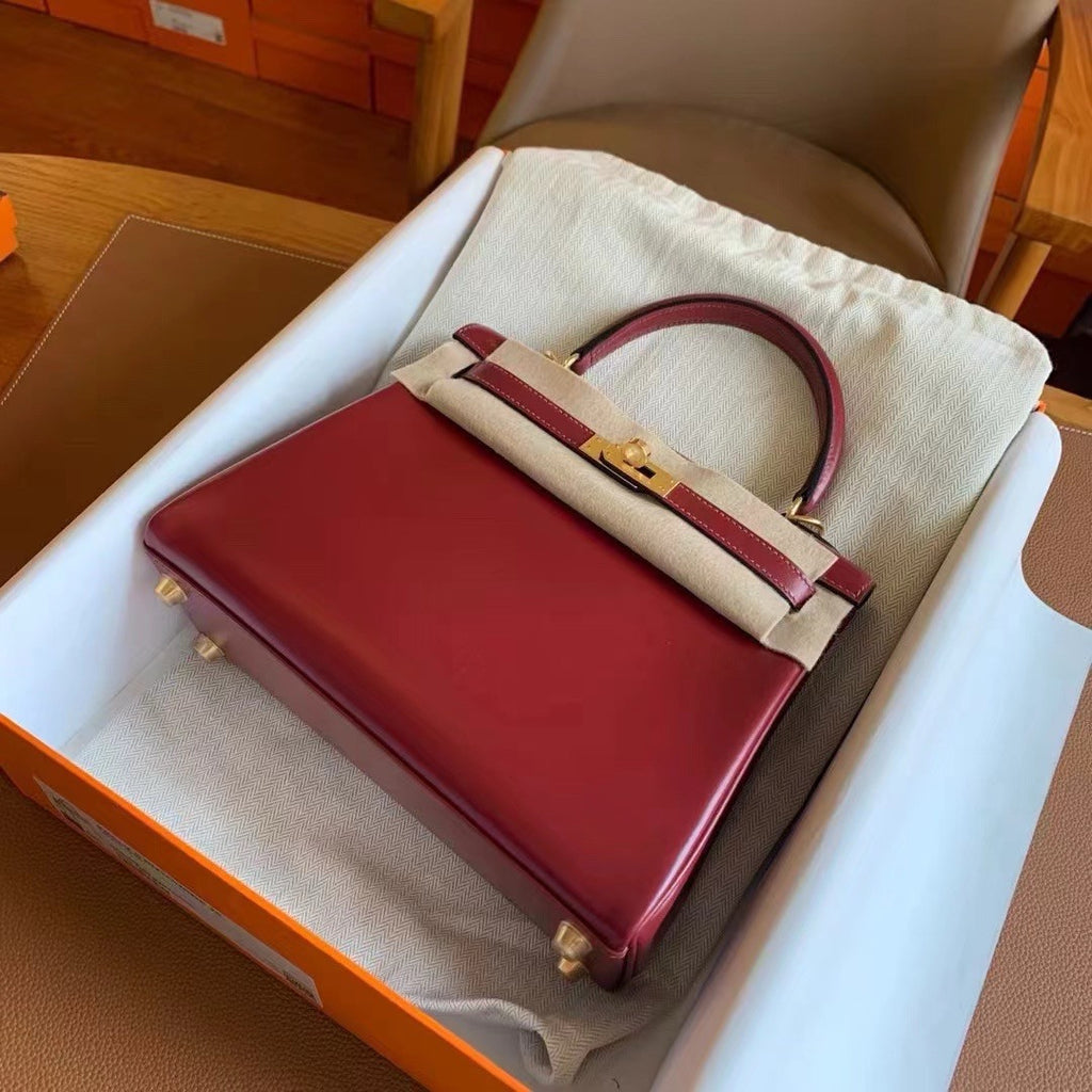 Hermès Red Kelly 25 Box Leather Gold Hardware Hermes
