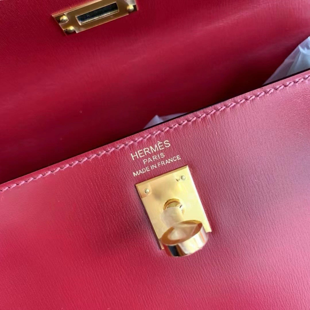 Hermès Red Kelly 25 Box Leather Gold Hardware Hermes