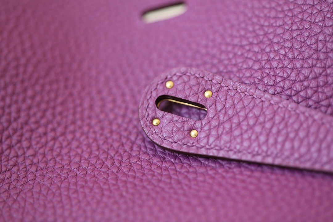Hermes Lindy 30 P9 Anemone Togo Gold Hardware