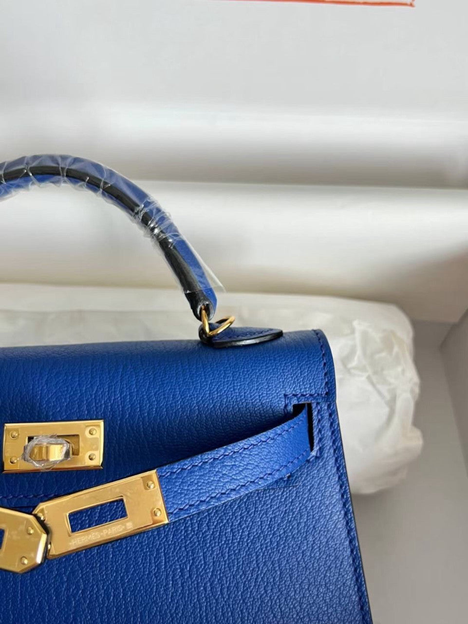 Hermès Blue Electric  Mini Kelly II Chevre  Mysore Leather Gold  hardware