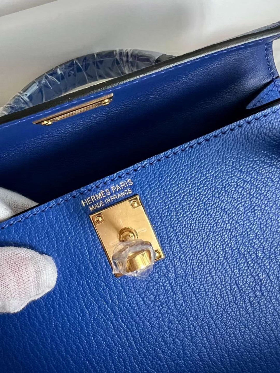 Hermès Blue Electric  Mini Kelly II Chevre  Mysore Leather Gold  hardware