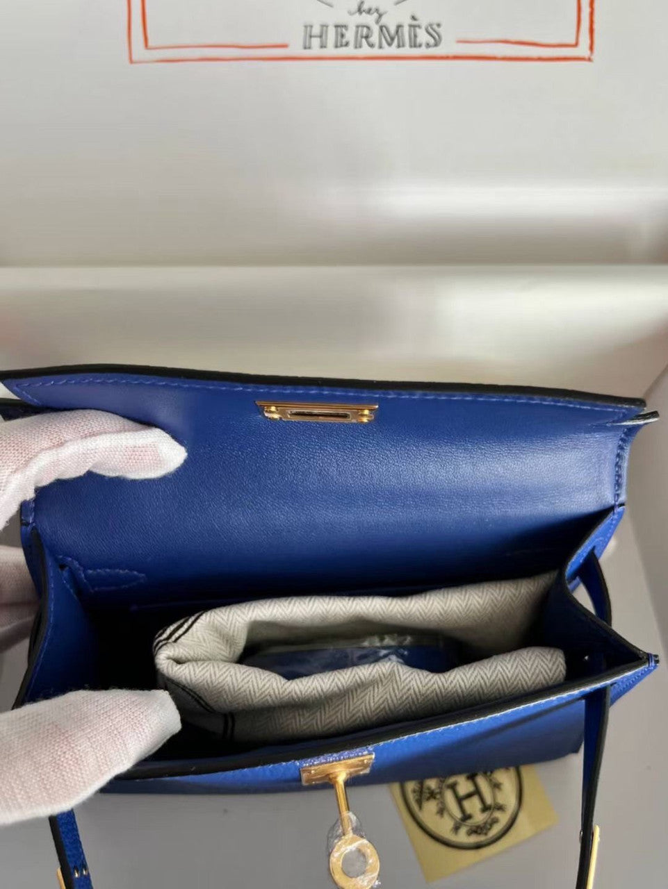 Hermès Blue Electric  Mini Kelly II Chevre  Mysore Leather Gold  hardware