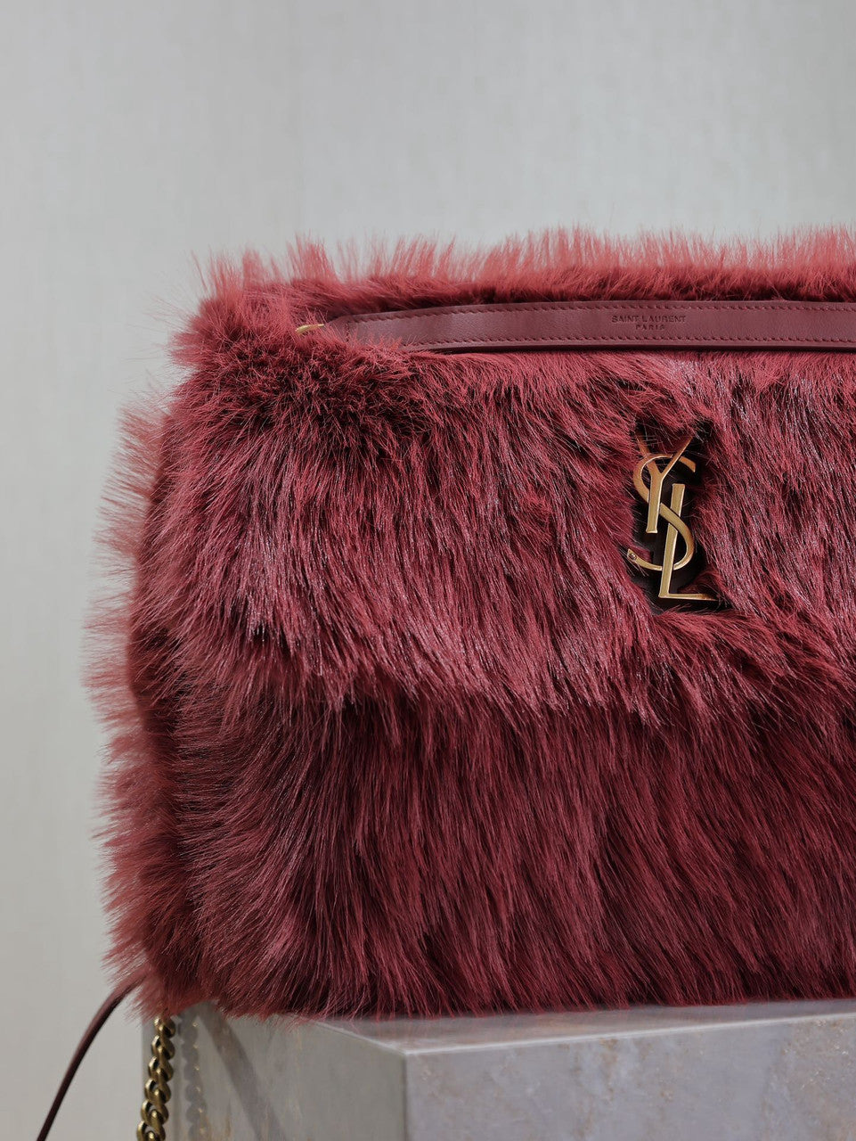 Saint Laurent NIKI LARGE IN FEATHERS BORDEAUX Saint Laurent