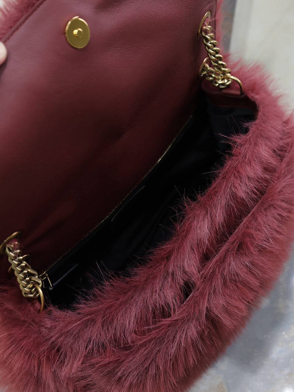 Saint Laurent NIKI LARGE IN FEATHERS BORDEAUX Saint Laurent