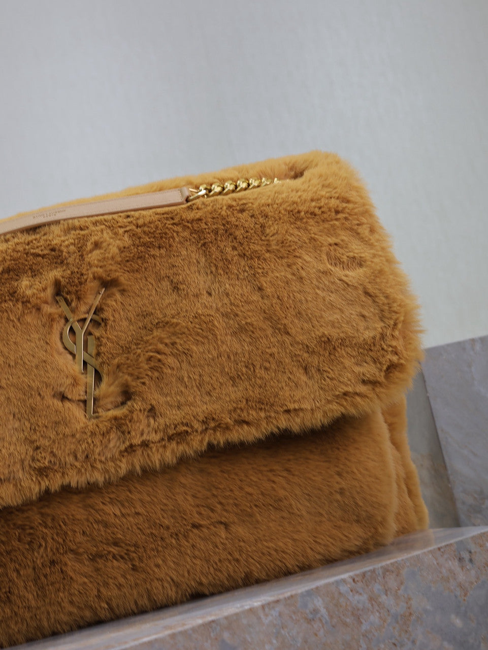 Saint Laurent NIKI LARGE IN SHEARLING MUSTARD Saint Laurent