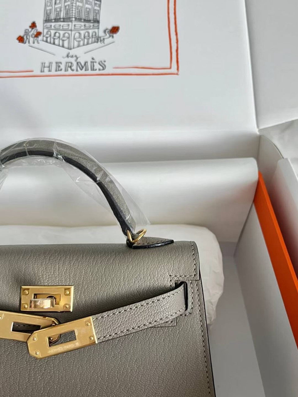 Hermès Gris Asphalte Mini Kelly II Chevre  Mysore Leather Gold  hardware