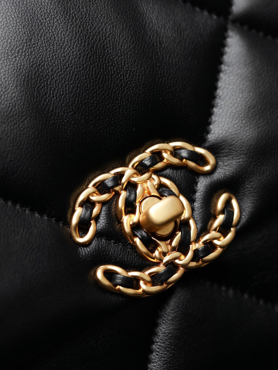 Chanel Shiny Lambskin 19 HANDBAG Black