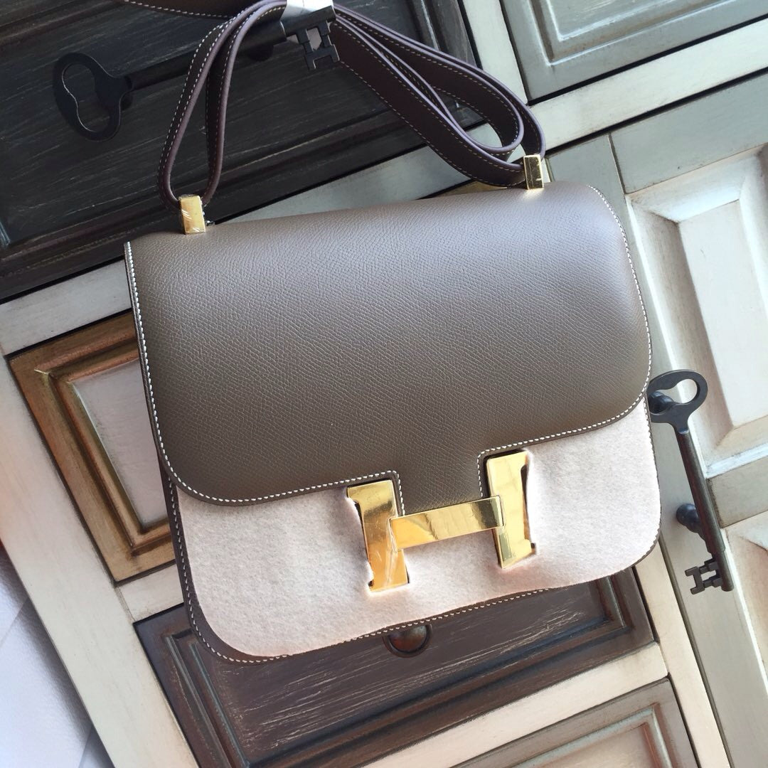 Hermes 8F Etain Constance 24 Epsom bag with Gold Hardwares