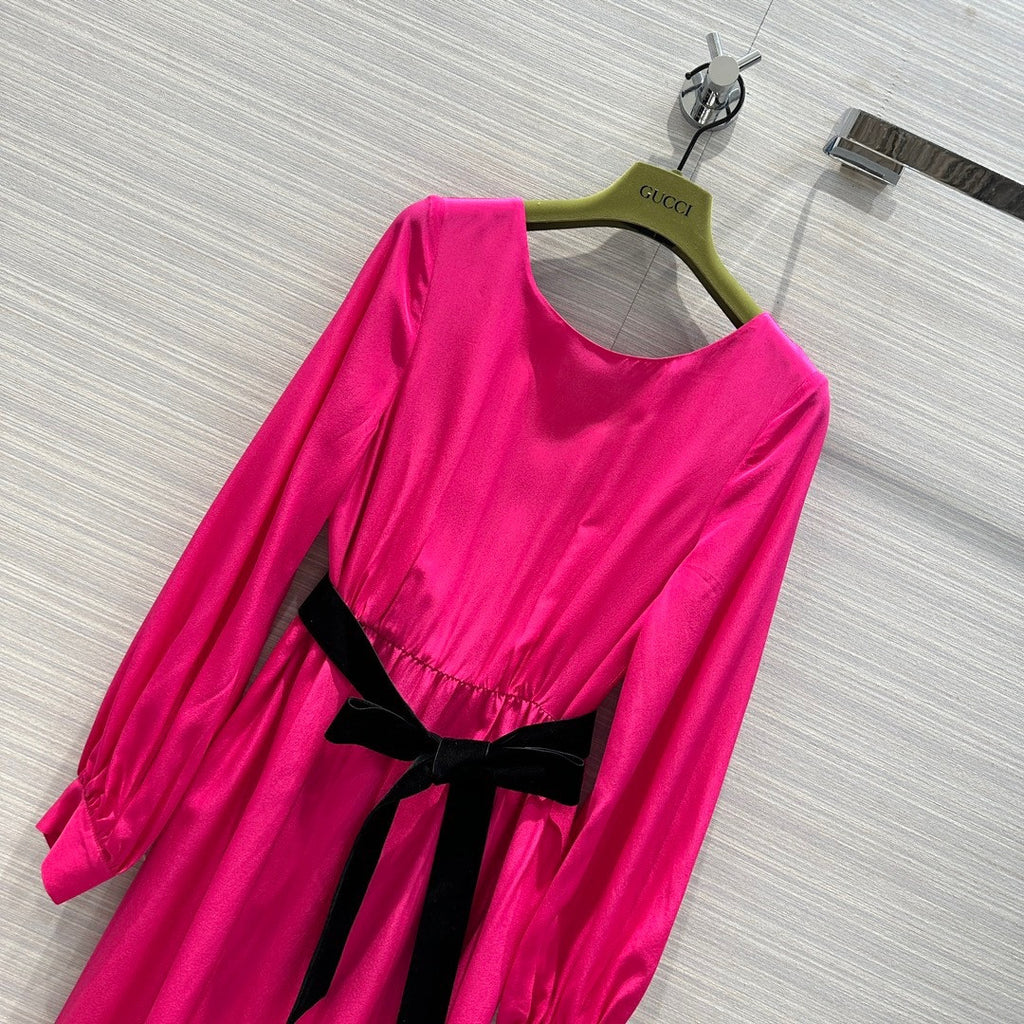 Gucci Silk belted dress