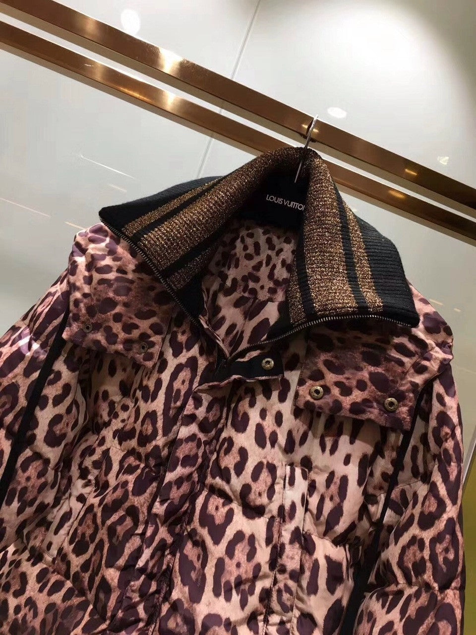Dolce & Gabbana Feather coat FW2018 Runway edition 1