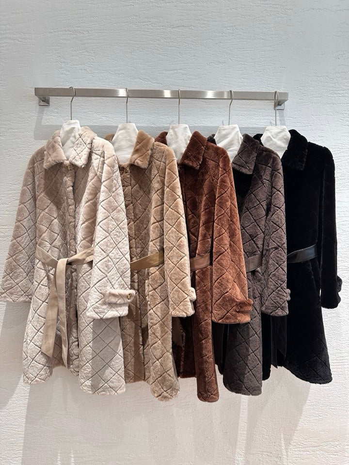 Chanel shearling diamond quilt coat five-colour lineup