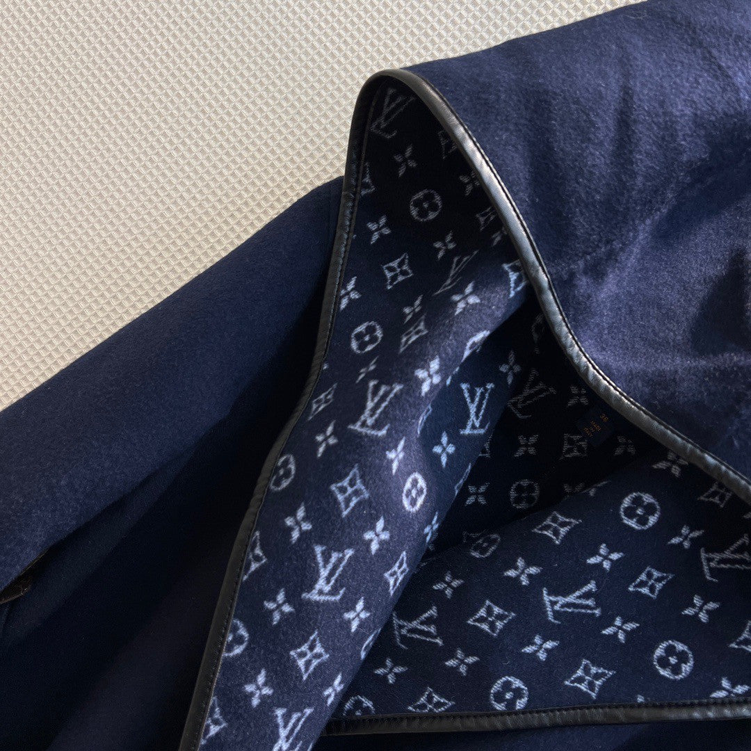 Louis Vuitton HOODED WRAP COAT