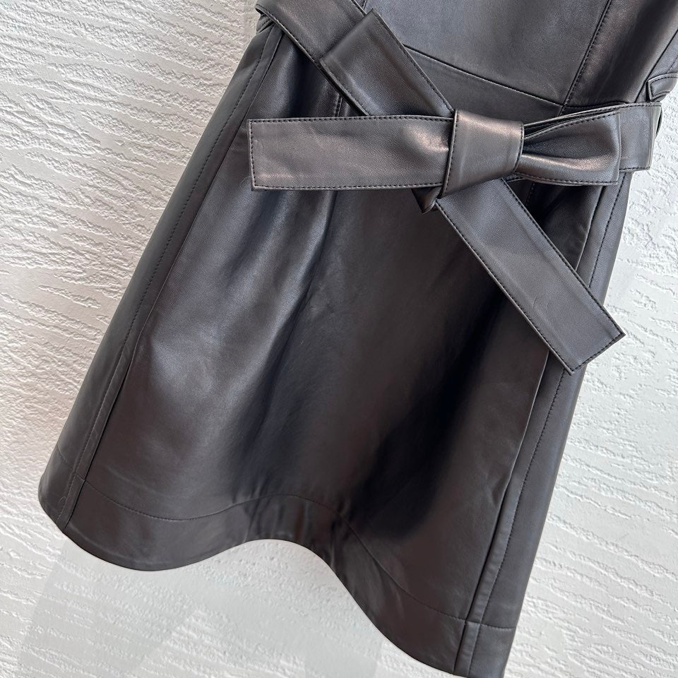 Chanel mini dress, skirt and integrated belt close-up
