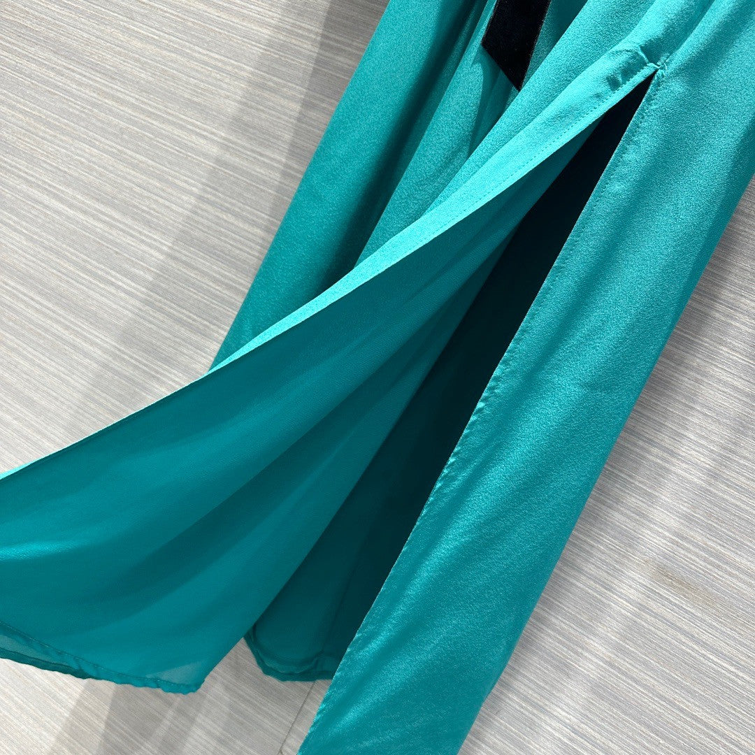 Gucci Silk belted dress Green
