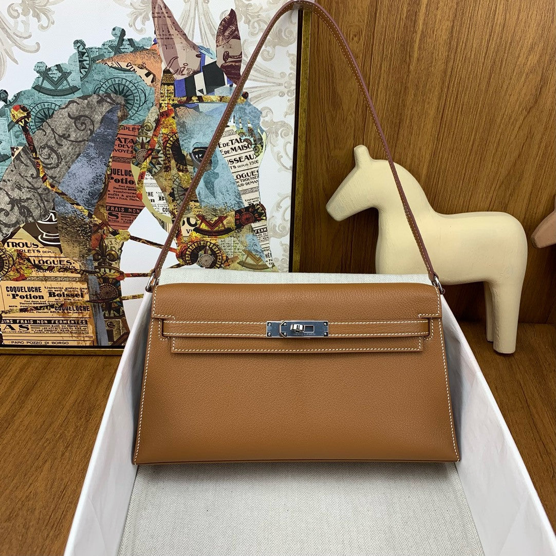Hermes Kelly Elan bag Sellier Gold Chevre goatsk in Palladium hardware